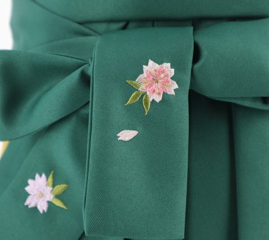 卒業式袴単品レンタル[前後に刺繍]緑×深緑ぼかしに桜刺繍[身長141-145cm]No.706